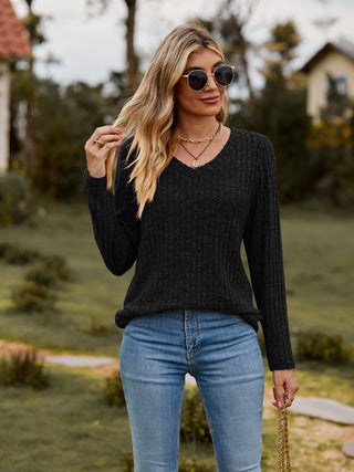 Shop Ribbed V-Neck Long Sleeve Tee Now On Klozey Store - Trendy U.S. Premium Women Apparel & Accessories And Be Up-To-Fashion!